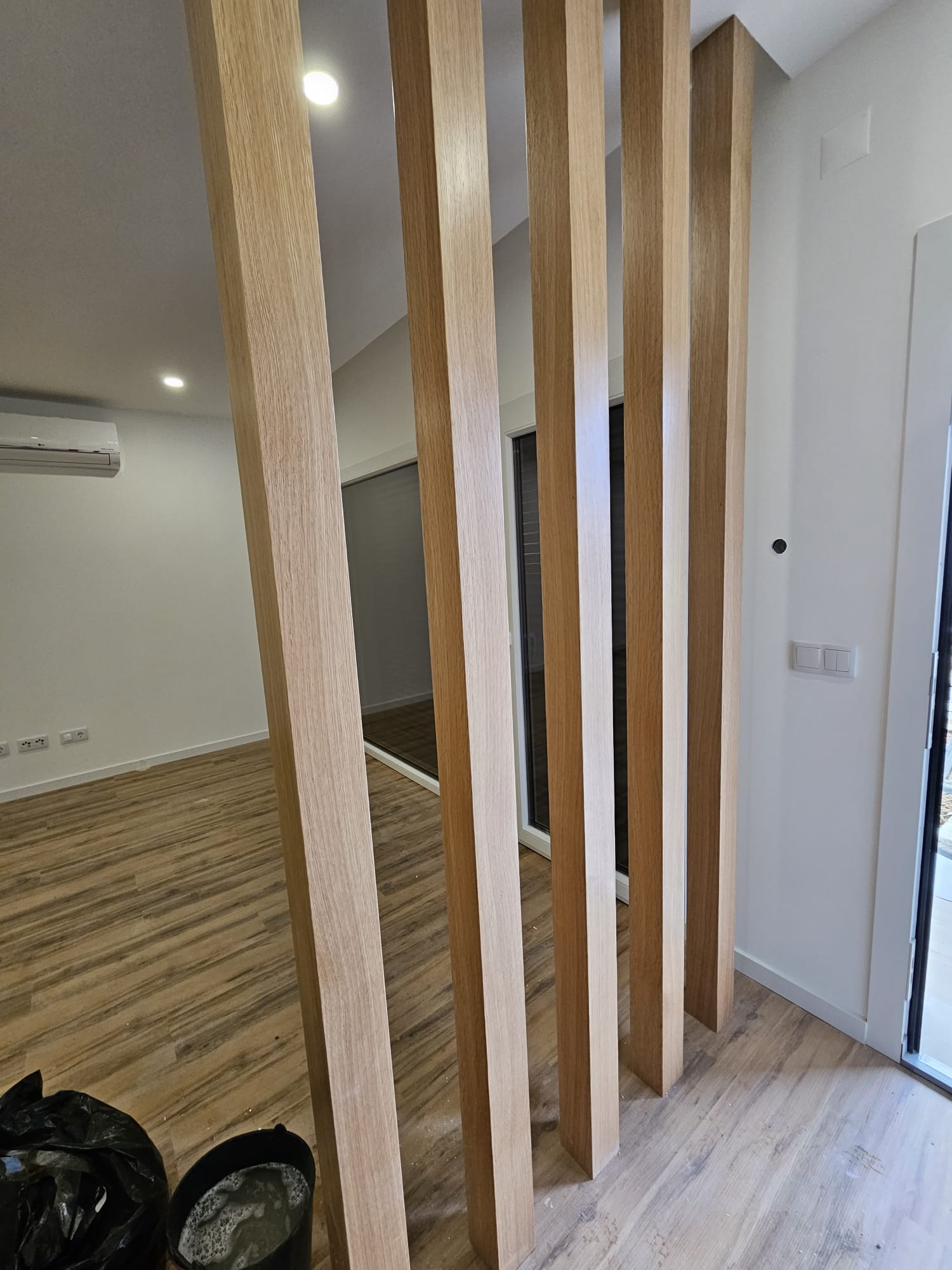 Este alt deve ser dinâmico e dar para insriri on upload no Backoffice